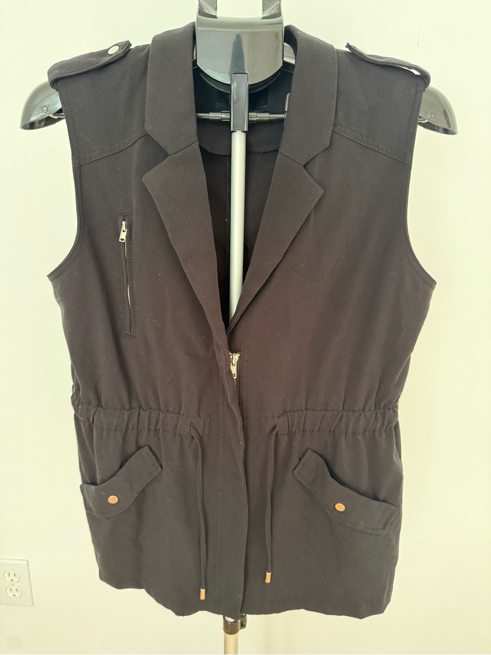 HM Black Sleeveless Drawstring Waist Utility Vest Blazer Lapel Jacket Size 10
